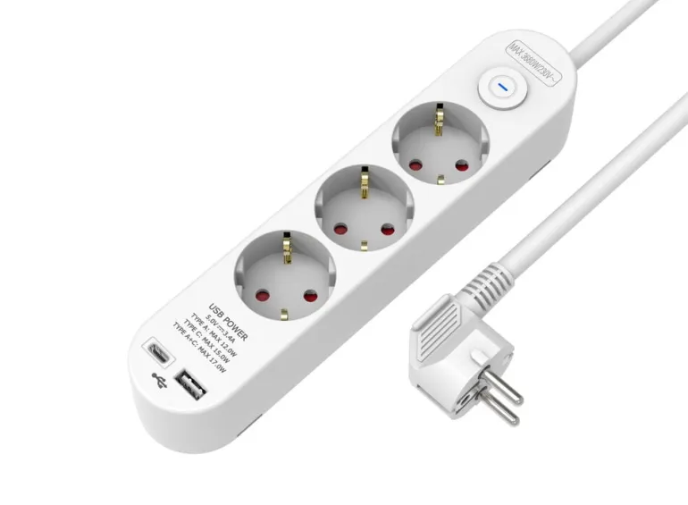 3-osainen jatkojohto 1xUSB-A 1xUSB-C
