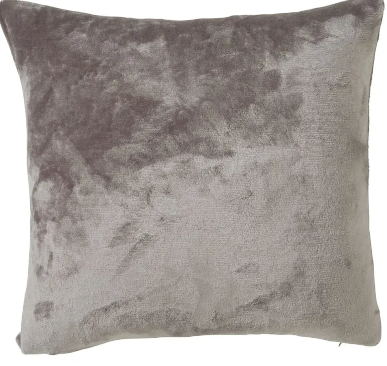 Tyynynpäällinen Fia